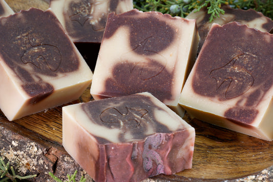 Red Goat: Rhubarb: anti-oxidant, anthocyanins, minerals, creamy
